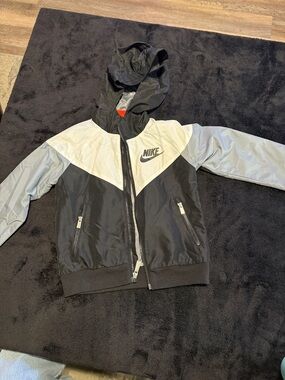 Nike Black and Light Gray Hooded Colorblock Windbreaker